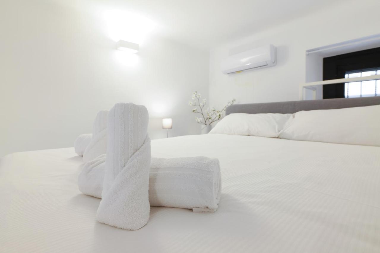 Primopiano - Aragona Flats Lägenhet Milano Exteriör bild