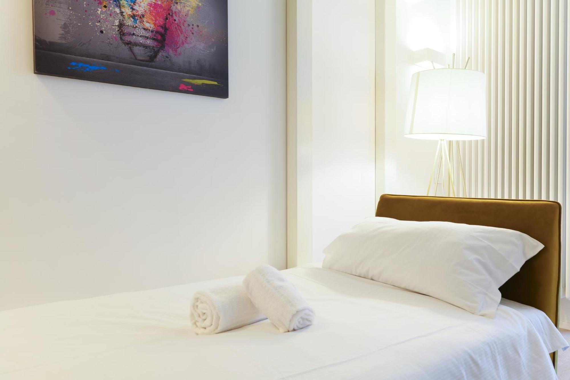 Primopiano - Aragona Flats Lägenhet Milano Exteriör bild